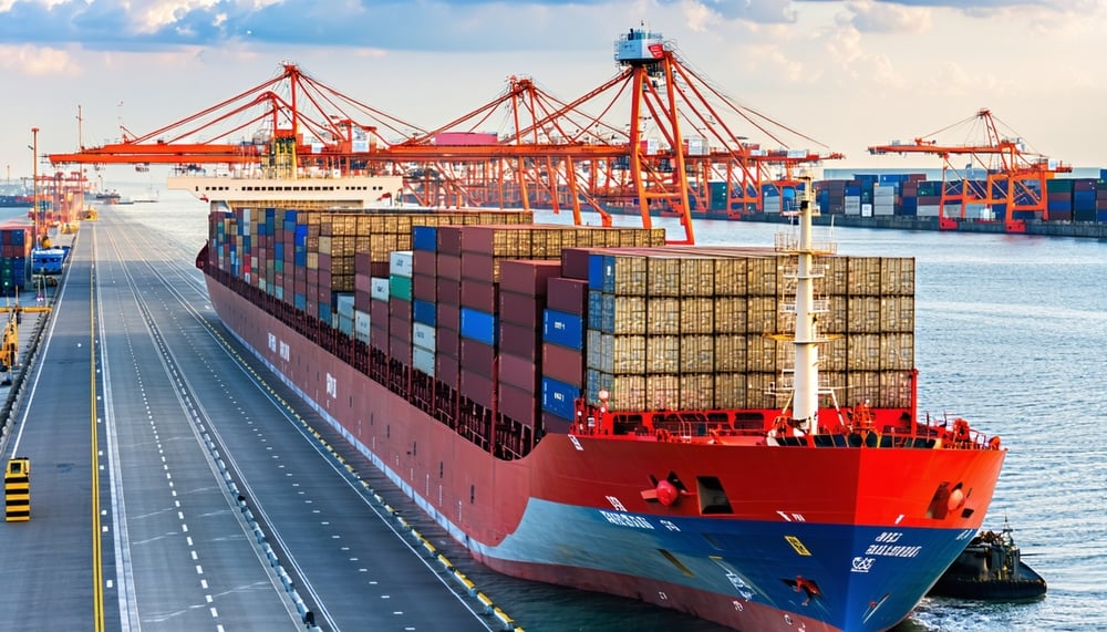 International shipping and supply chain logistics